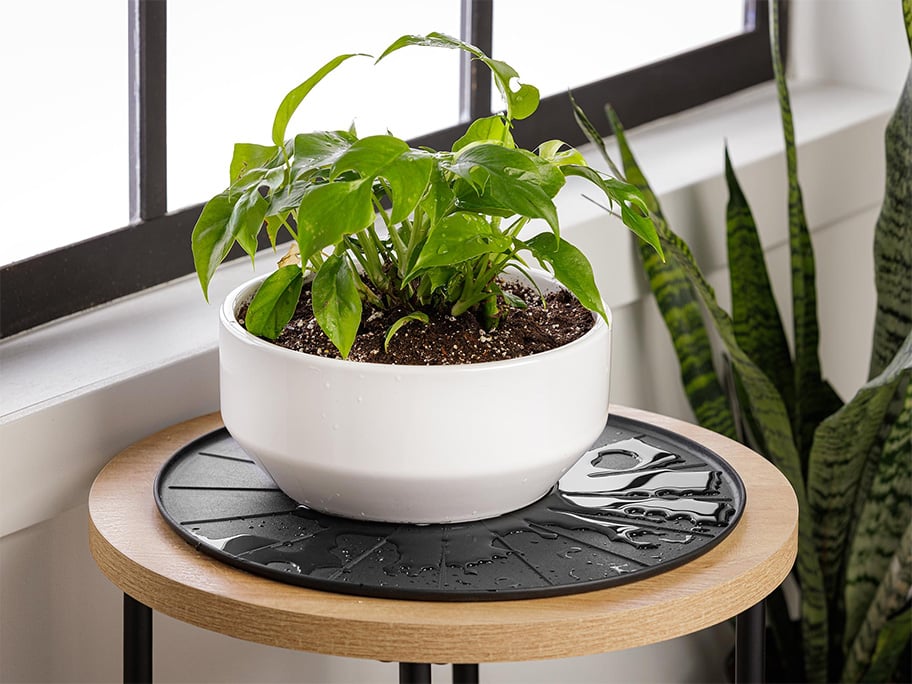 Plant Mats/Coasters: 15&rdquo;, 16" & 18&rdquo; Round/Square